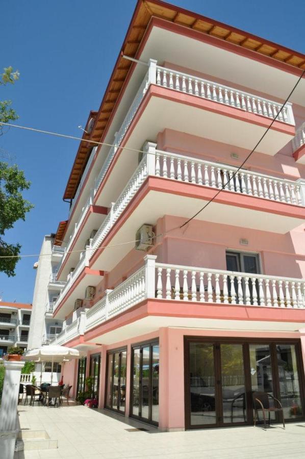 Hotel Louiza Paralía Exteriér fotografie