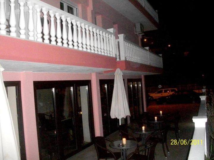 Hotel Louiza Paralía Exteriér fotografie